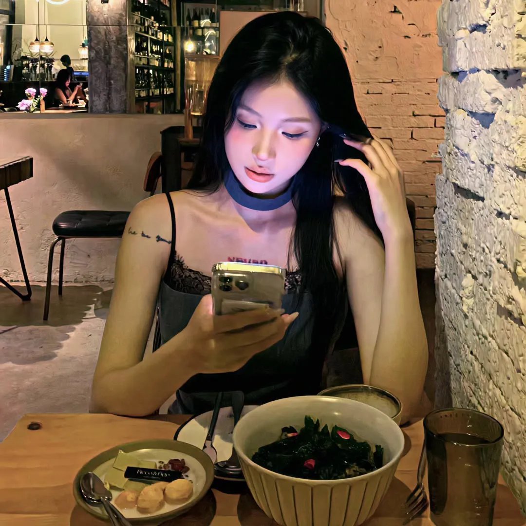 红头发的阿里比海报